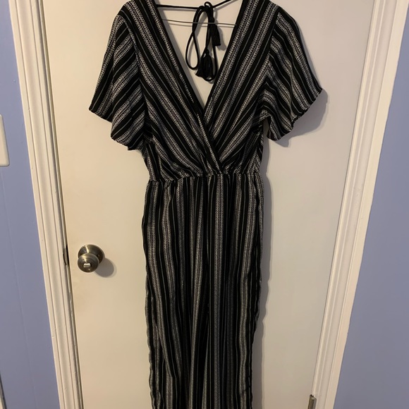 Black and White Jumpsuit - Picture 1 of 4